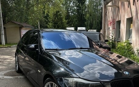 BMW 3 серия, 2005 год, 950 000 рублей, 2 фотография