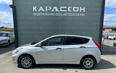 Hyundai Solaris II рестайлинг, 2012 год, 660 000 рублей, 3 фотография