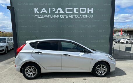 Hyundai Solaris II рестайлинг, 2012 год, 660 000 рублей, 4 фотография