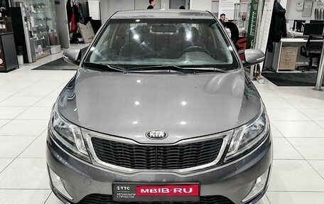 KIA Rio III рестайлинг, 2013 год, 850 000 рублей, 2 фотография