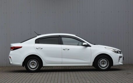 KIA Rio IV, 2018 год, 1 279 000 рублей, 4 фотография