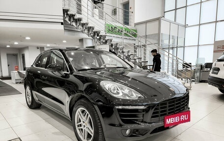 Porsche Macan I рестайлинг, 2014 год, 2 350 000 рублей, 3 фотография