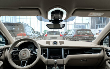 Porsche Macan I рестайлинг, 2014 год, 2 350 000 рублей, 14 фотография