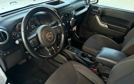 Jeep Wrangler, 2015 год, 2 899 000 рублей, 8 фотография