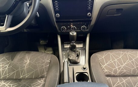 Skoda Octavia, 2018 год, 1 630 000 рублей, 13 фотография