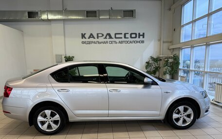 Skoda Octavia, 2018 год, 1 630 000 рублей, 6 фотография