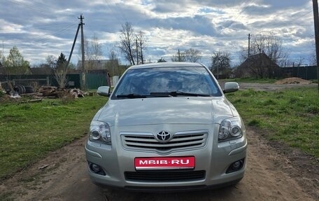 Toyota Avensis III рестайлинг, 2008 год, 780 000 рублей, 1 фотография