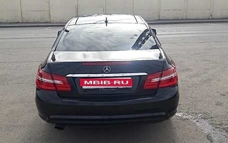 Mercedes-Benz E-Класс, 2013 год, 1 450 000 рублей, 2 фотография