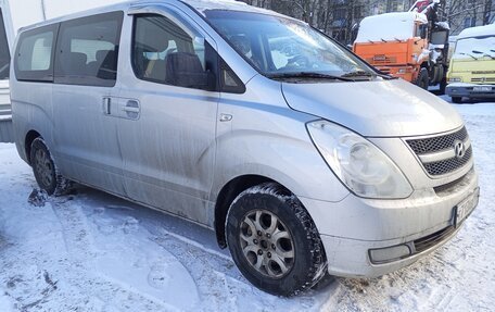 Hyundai Grand Starex Grand Starex I рестайлинг 2, 2010 год, 1 320 000 рублей, 4 фотография