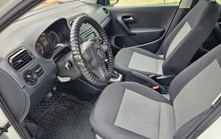 Volkswagen Polo VI (EU Market), 2015 год, 650 000 рублей, 30 фотография