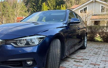 BMW 3 серия, 2019 год, 1 790 000 рублей, 20 фотография