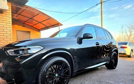 BMW X5, 2020 год, 7 950 000 рублей, 2 фотография