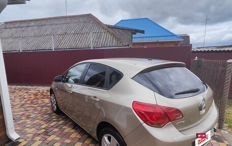 Opel Astra J, 2012 год, 720 000 рублей, 5 фотография