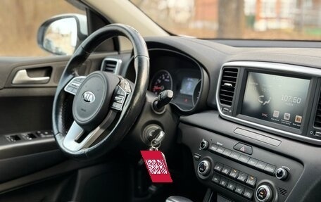 KIA Sportage IV рестайлинг, 2020 год, 2 200 000 рублей, 11 фотография