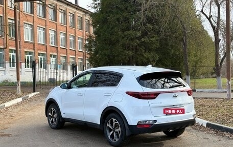 KIA Sportage IV рестайлинг, 2020 год, 2 200 000 рублей, 7 фотография