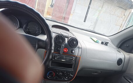 Chevrolet Aveo III, 2004 год, 249 000 рублей, 10 фотография