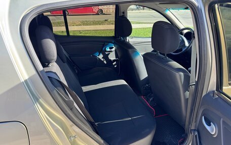 Renault Sandero I, 2013 год, 710 000 рублей, 11 фотография