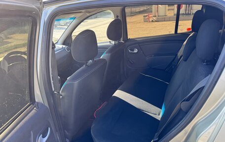 Renault Sandero I, 2013 год, 710 000 рублей, 14 фотография