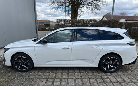 Peugeot 308, 2022 год, 2 520 837 рублей, 8 фотография