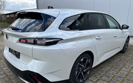 Peugeot 308, 2022 год, 2 520 837 рублей, 5 фотография