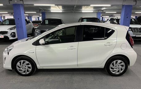 Toyota Aqua I, 2015 год, 999 999 рублей, 8 фотография
