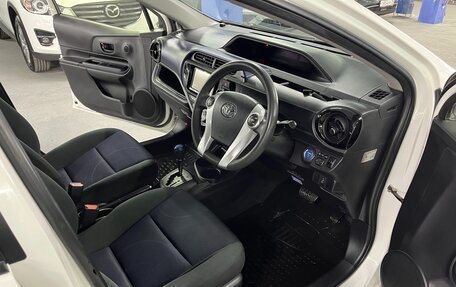 Toyota Aqua I, 2015 год, 999 999 рублей, 11 фотография