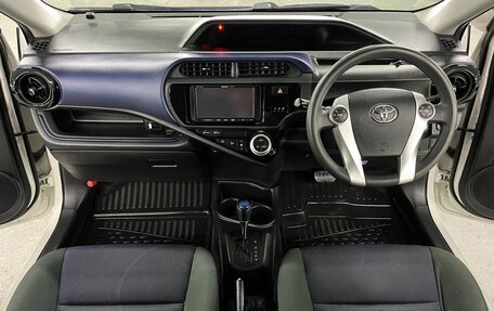 Toyota Aqua I, 2015 год, 999 999 рублей, 13 фотография
