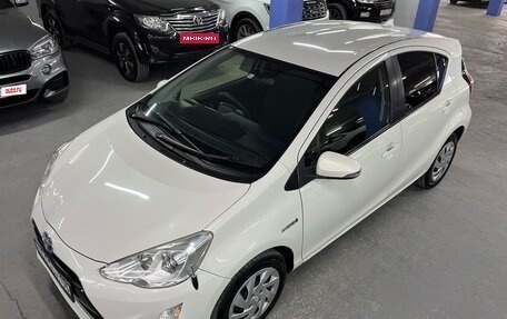 Toyota Aqua I, 2015 год, 999 999 рублей, 9 фотография