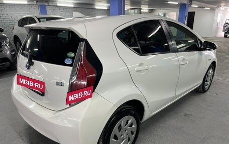 Toyota Aqua I, 2015 год, 999 999 рублей, 5 фотография