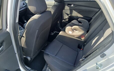 Hyundai Solaris II рестайлинг, 2021 год, 1 300 000 рублей, 9 фотография