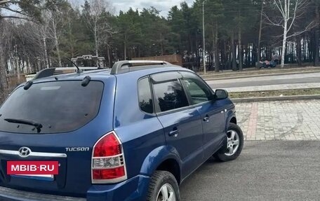 Hyundai Tucson III, 2006 год, 680 000 рублей, 2 фотография