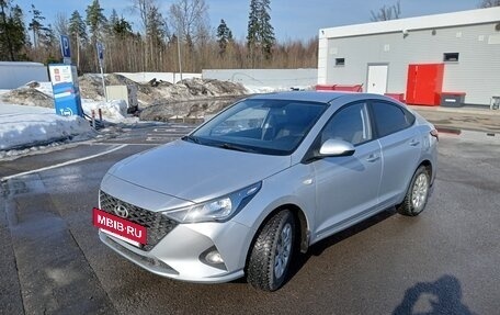 Hyundai Solaris II рестайлинг, 2021 год, 1 300 000 рублей, 7 фотография