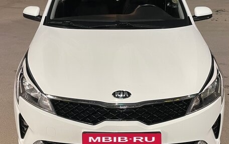 KIA Rio IV, 2021 год, 1 770 000 рублей, 2 фотография