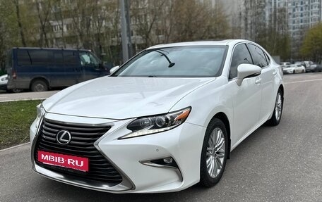 Lexus ES VII, 2016 год, 2 650 000 рублей, 2 фотография