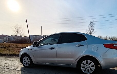 KIA Rio III рестайлинг, 2011 год, 980 000 рублей, 3 фотография