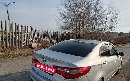KIA Rio III рестайлинг, 2011 год, 980 000 рублей, 4 фотография