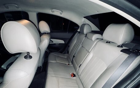 Chevrolet Cruze II, 2012 год, 700 000 рублей, 17 фотография