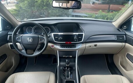 Honda Accord IX рестайлинг, 2013 год, 2 049 000 рублей, 8 фотография