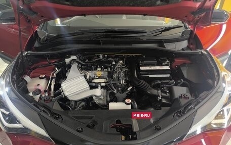 Toyota C-HR I рестайлинг, 2019 год, 1 890 000 рублей, 12 фотография
