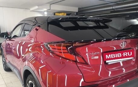 Toyota C-HR I рестайлинг, 2019 год, 1 890 000 рублей, 4 фотография