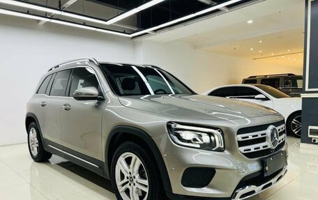 Mercedes-Benz GLB, 2022 год, 3 490 000 рублей, 4 фотография