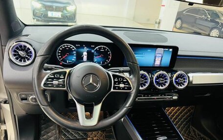 Mercedes-Benz GLB, 2022 год, 3 490 000 рублей, 19 фотография