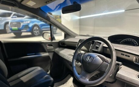 Honda Freed I, 2010 год, 1 100 000 рублей, 14 фотография