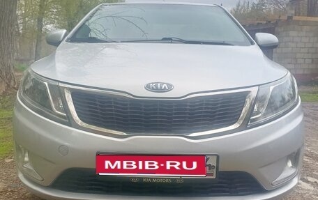 KIA Rio III рестайлинг, 2012 год, 900 000 рублей, 1 фотография