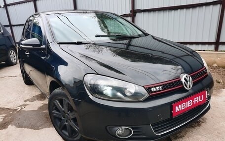 Volkswagen Golf VI, 2011 год, 650 000 рублей, 1 фотография