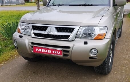Mitsubishi Pajero III рестайлинг, 2004 год, 1 200 000 рублей, 1 фотография