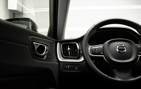 Volvo XC60 II, 2019 год, 3 679 000 рублей, 14 фотография