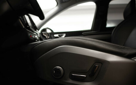Volvo XC60 II, 2019 год, 3 679 000 рублей, 27 фотография