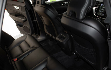 Volvo XC60 II, 2019 год, 3 679 000 рублей, 32 фотография
