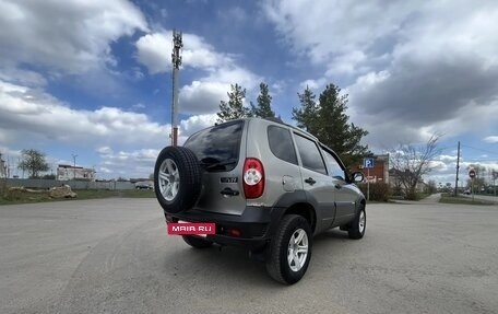 Chevrolet Niva I рестайлинг, 2012 год, 550 000 рублей, 4 фотография